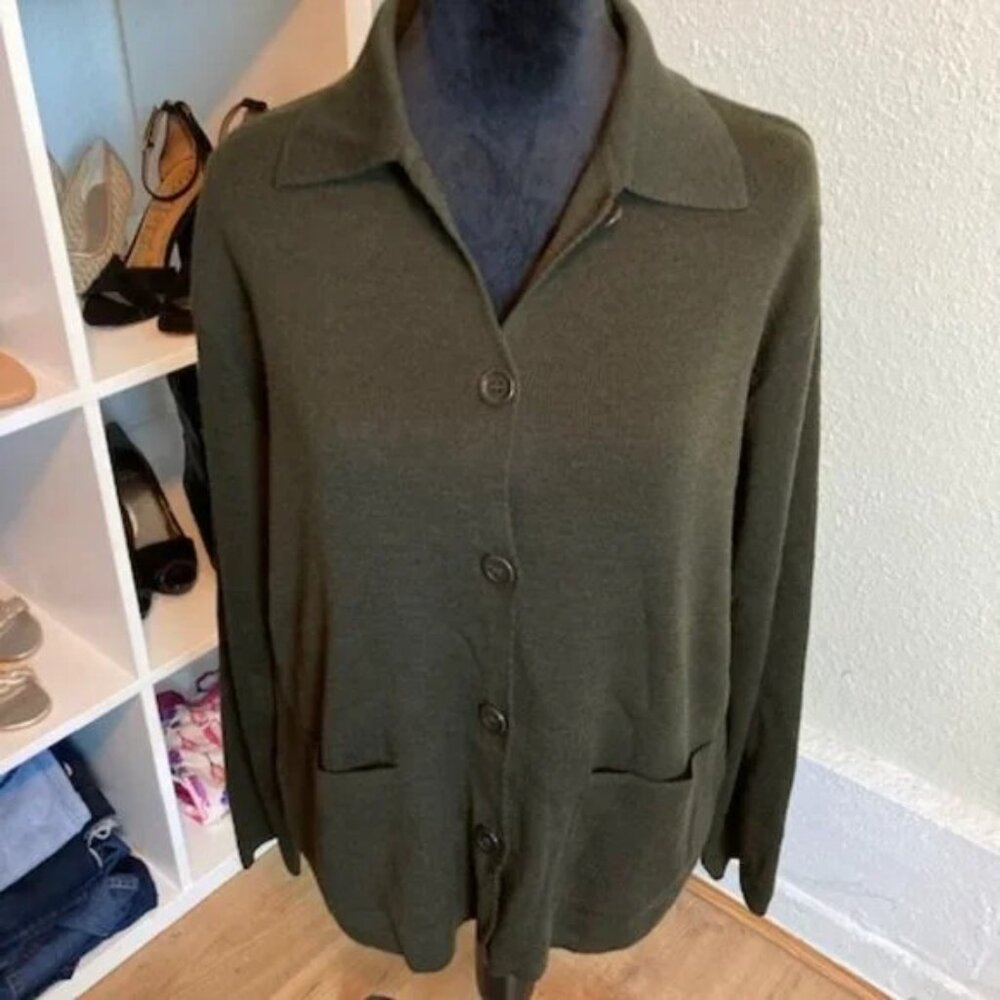 Jones New York Spruce Green V Neck Button Up Sweater Cardigan NWT M